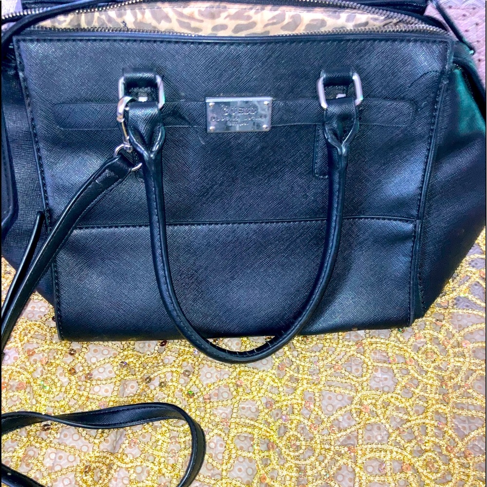 ***SOLD***Guess purse